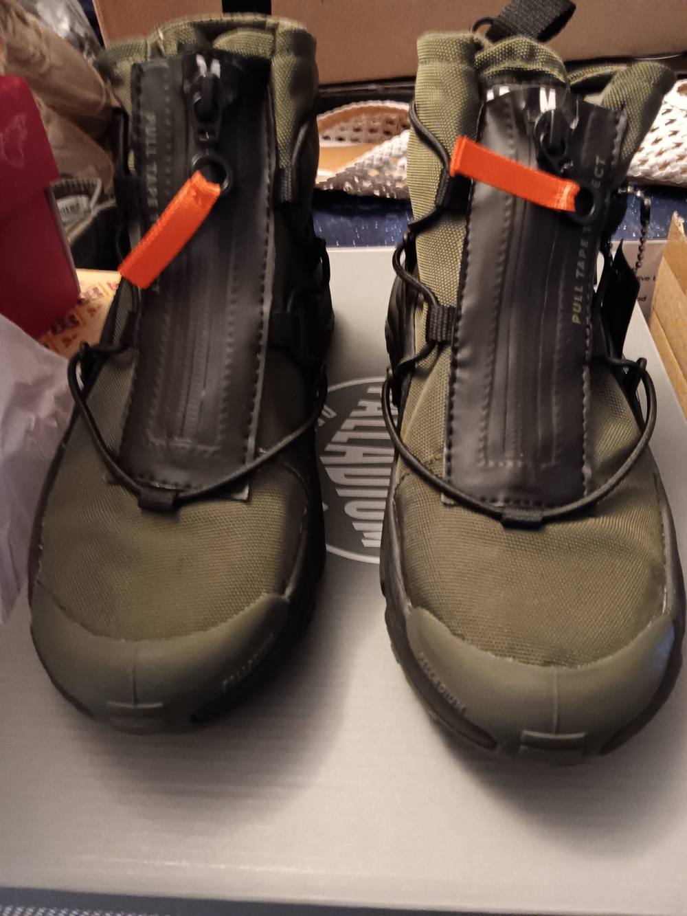 Palladium Kids Olive Green High-Top Boots M Size 3.5 , 5 Womens.